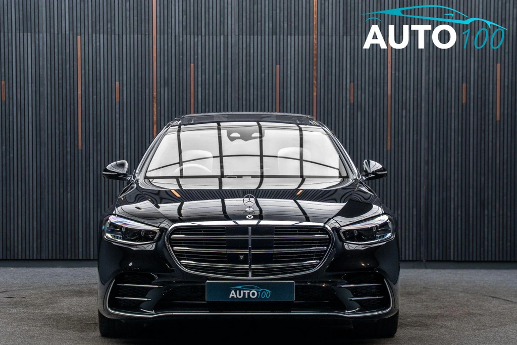 Mercedes-Benz S Class Saloon Black #11