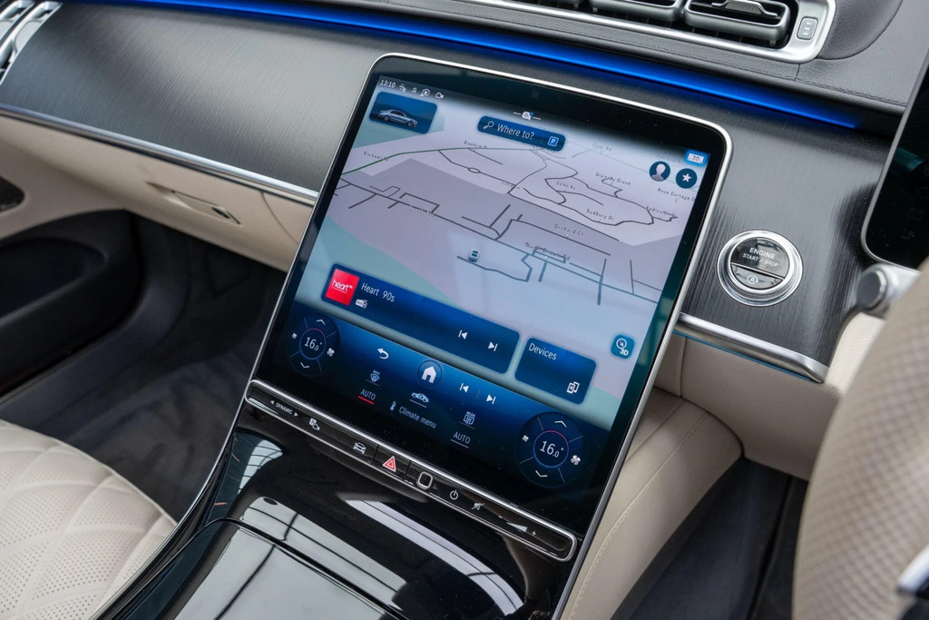 Mercedes-Benz S Class Saloon Black #10