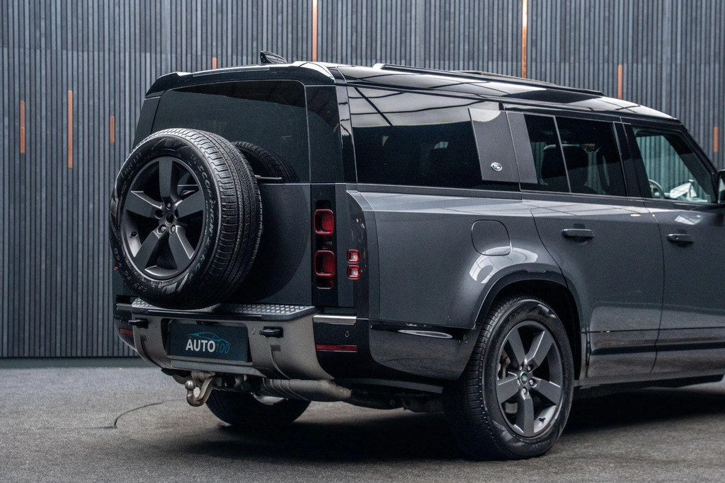 Land Rover Defender 130 X-dynamic Se Red #20
