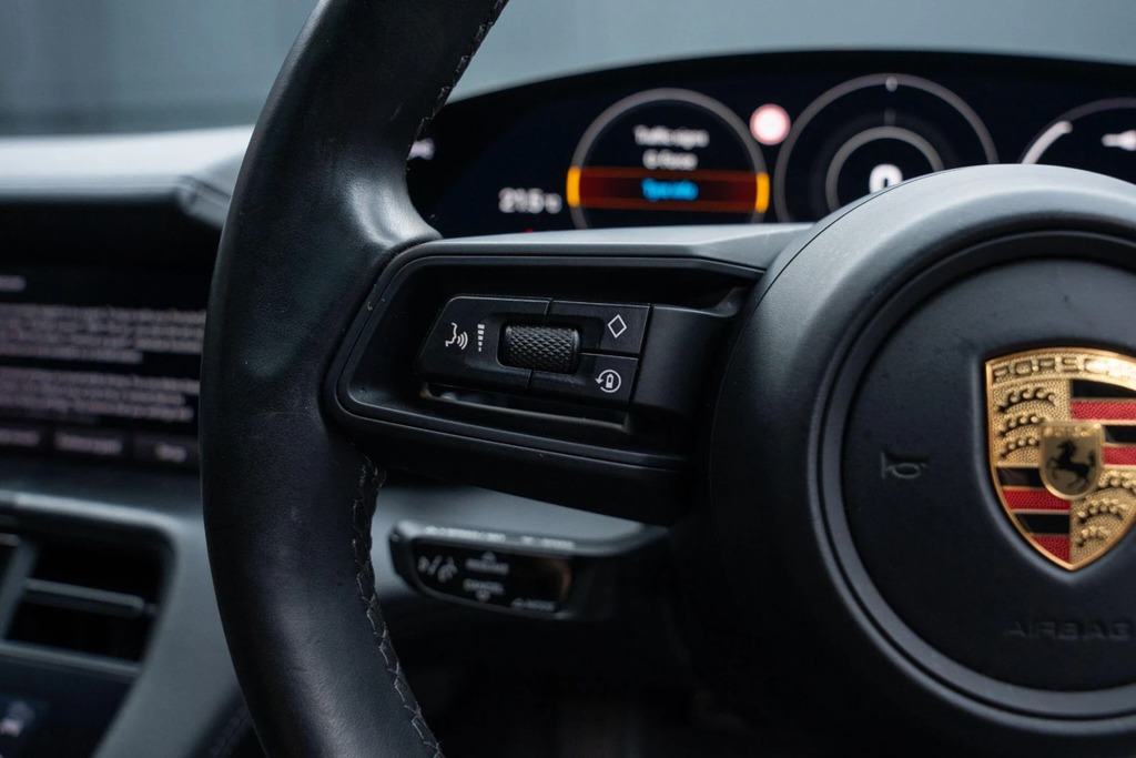 Porsche Taycan Saloon Grey #18