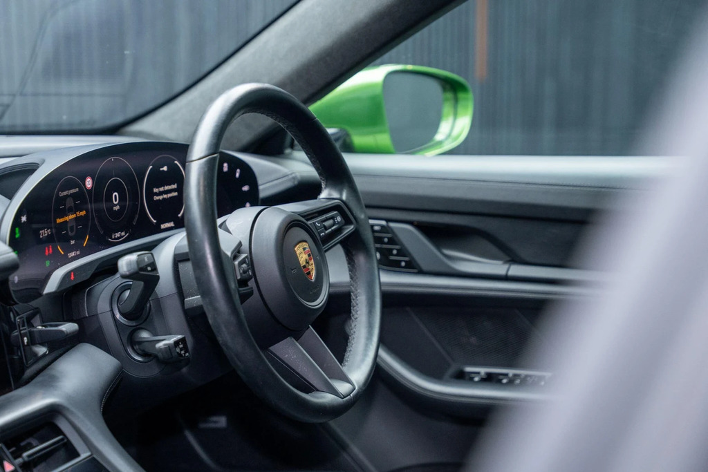 Porsche Taycan Saloon Grey #41