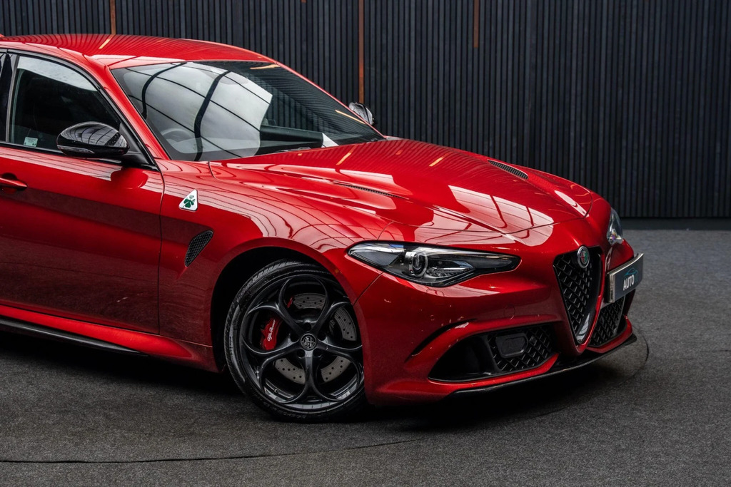 Alfa Romeo Giulia Giulia Veloce Tb Red #9