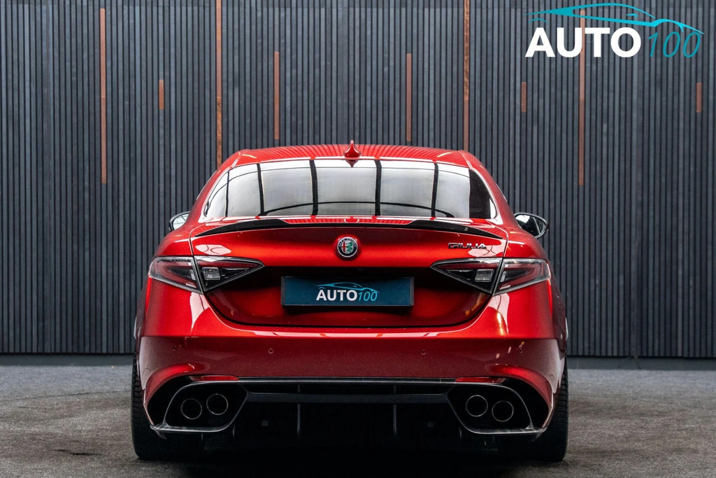 Alfa Romeo Giulia Giulia Veloce Tb Red #25