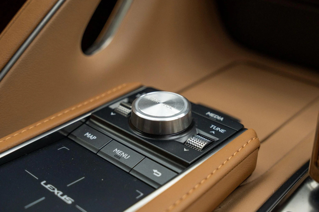 Lexus LC 5.0 Sport Plus Pack Mark Levinson Heads Up Display  #17