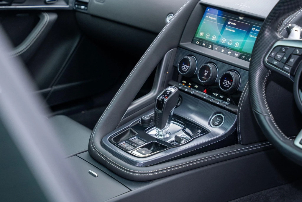 Jaguar F-Type F-type V8 R Awd Grey #40