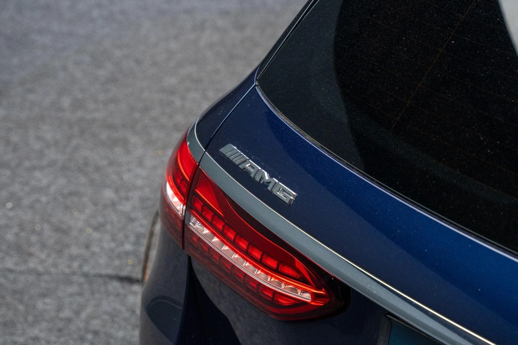 Mercedes-Benz E Class E220d Amg Line Night Ed Premium 9G-tronic #27