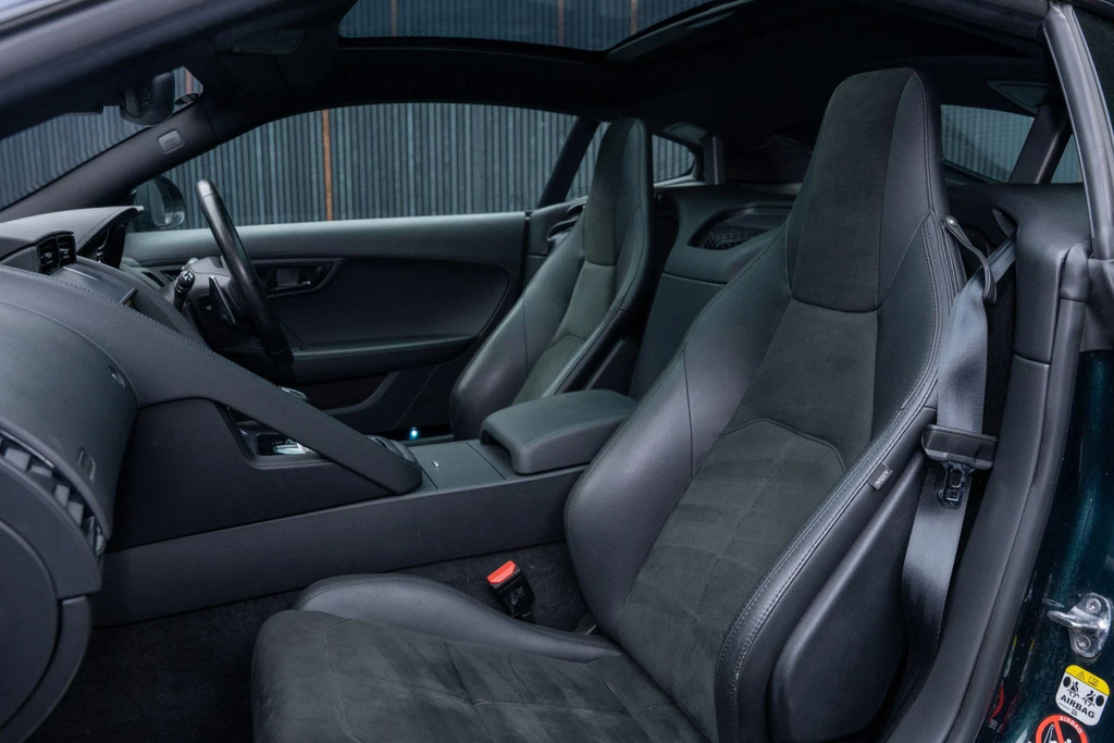 Jaguar F-Type 3.0 380 Supercharged V6 R-dynamic Grey #33
