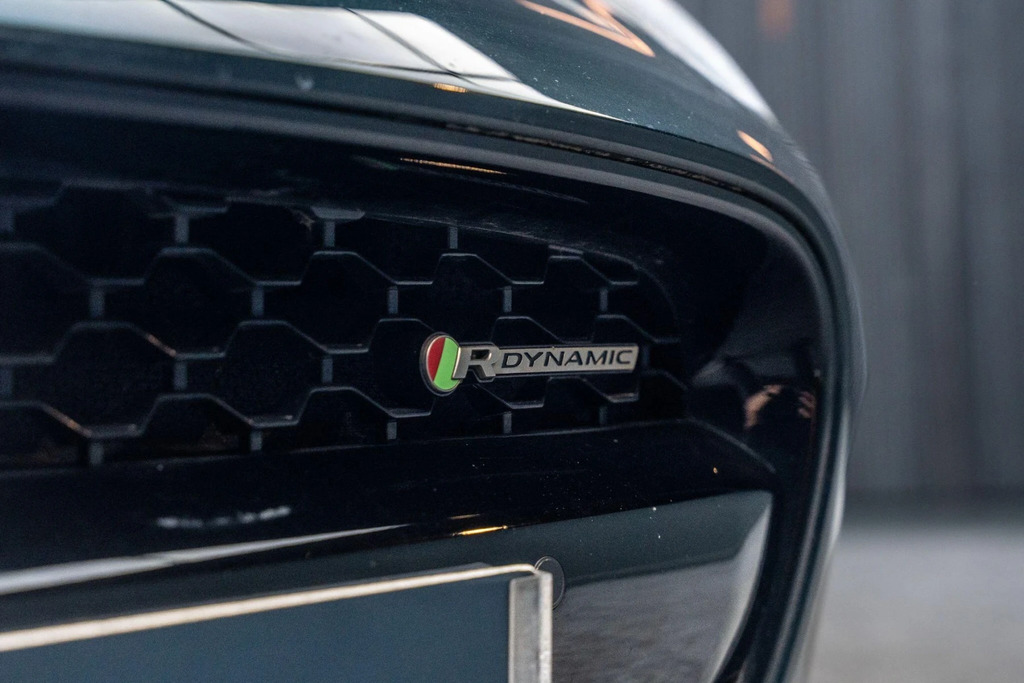 Jaguar F-Type 3.0 380 Supercharged V6 R-dynamic Grey #30
