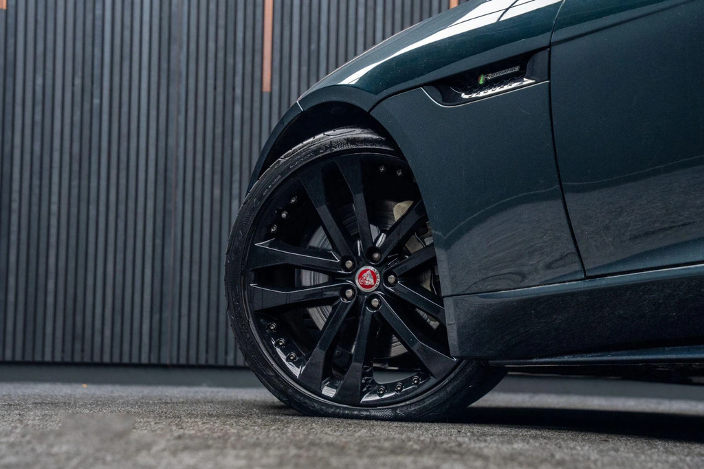 Jaguar F-Type 3.0 380 Supercharged V6 R-dynamic Grey #15
