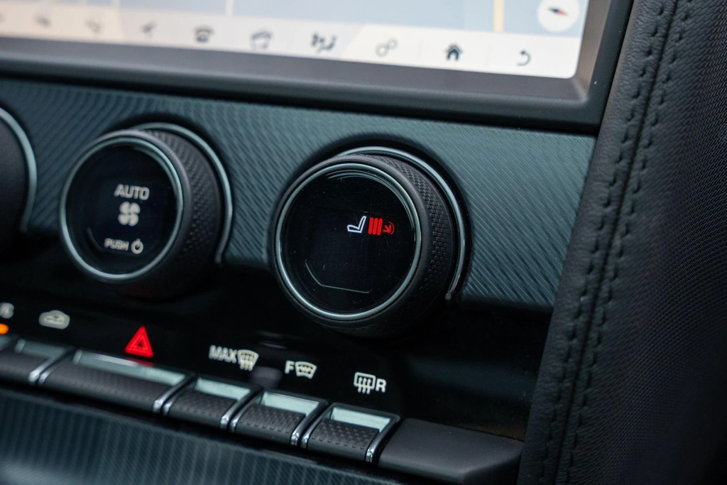 Jaguar F-Type 3.0 380 Supercharged V6 R-dynamic Grey #24