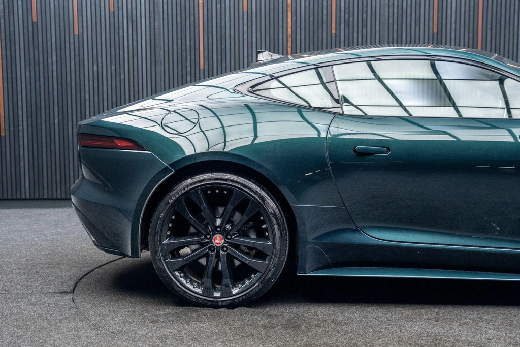 Jaguar F-Type 3.0 380 Supercharged V6 R-dynamic Grey #19