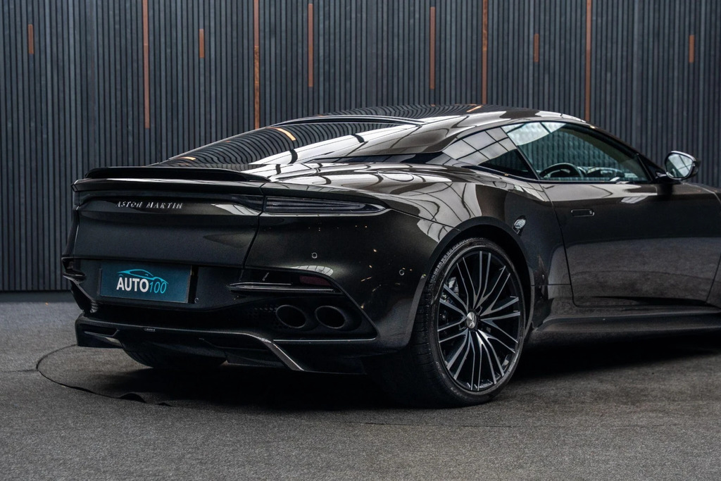Aston Martin DBS Dbs Superleggera V12 Green #21