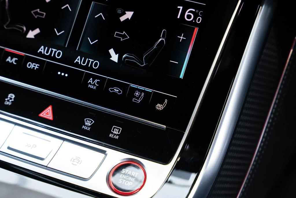 Audi RSQ8 Tfsi Quattro Launch Edition Tiptronic Blue #31