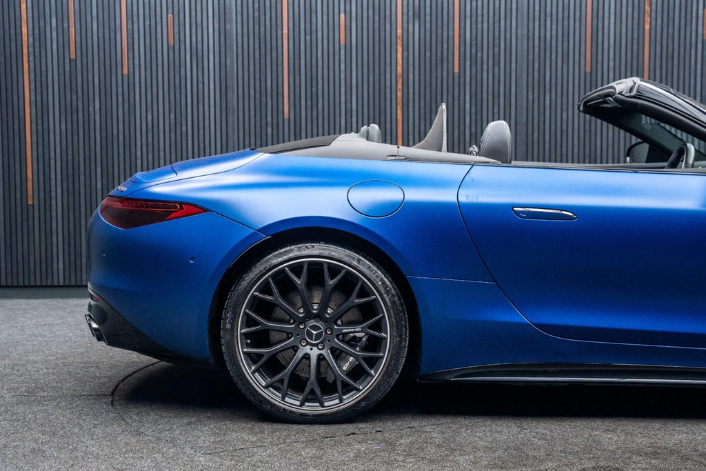 Mercedes-Benz SL Class Sl 63 4Matic Performance Grey #21