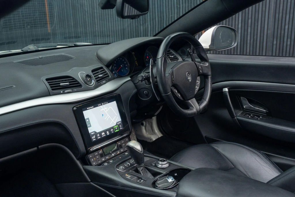 Maserati GranCabrio 4.7L Mc Red #36