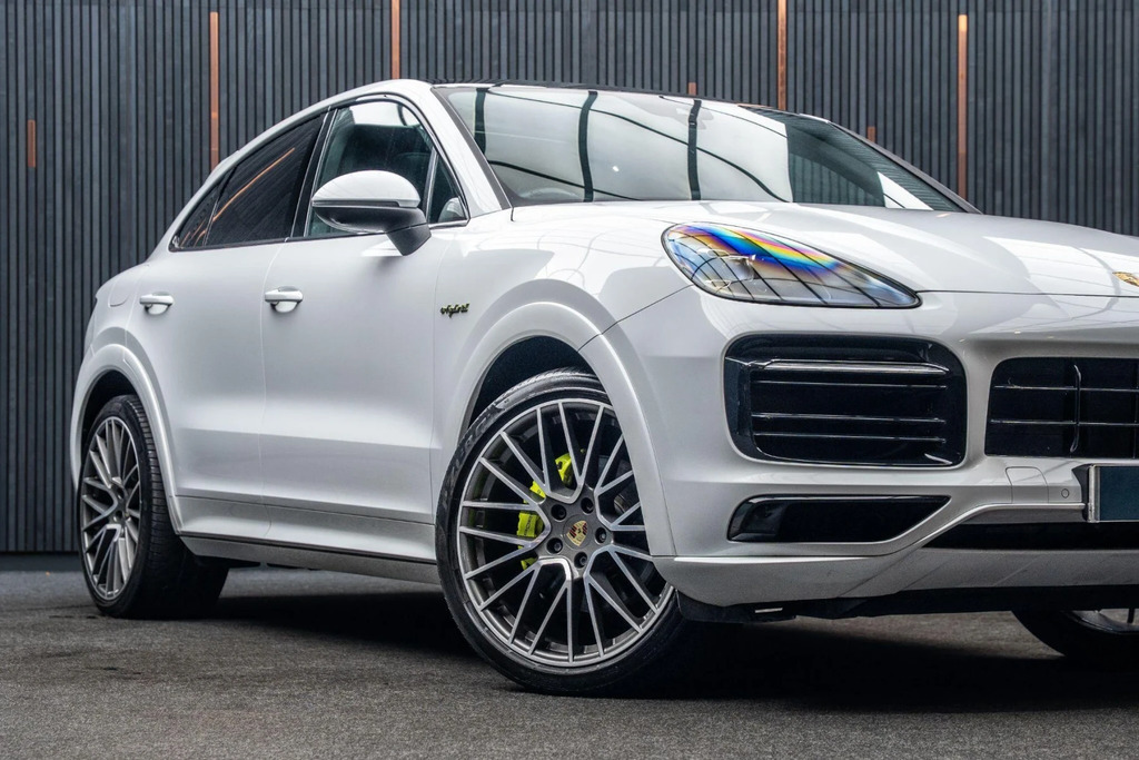 Porsche Cayenne Turbo Tiptronic S 5 Seat Black #7