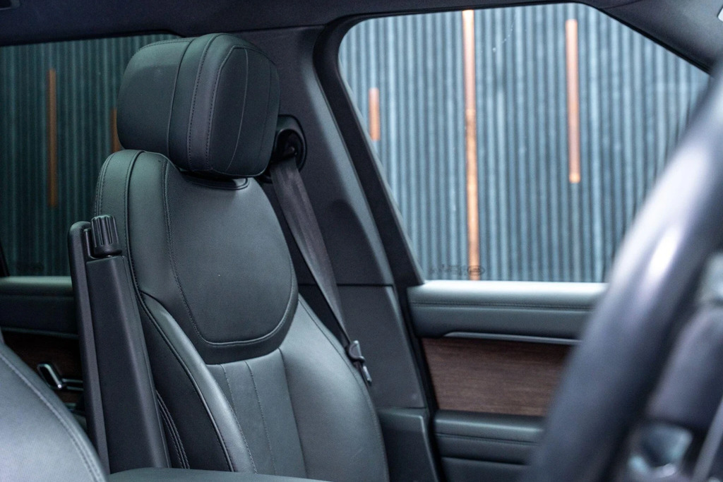 Land Rover Range Rover Range Rover Vogue D Mhev Black #27