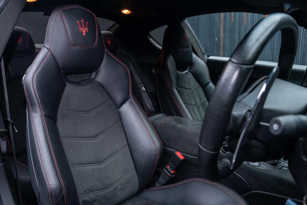 Maserati GranTurismo V8 Sport Mc Shift Red #12