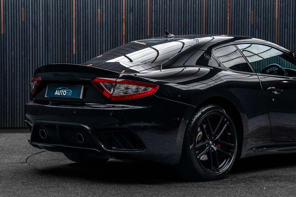 Maserati GranTurismo V8 Sport Mc Shift Red #21
