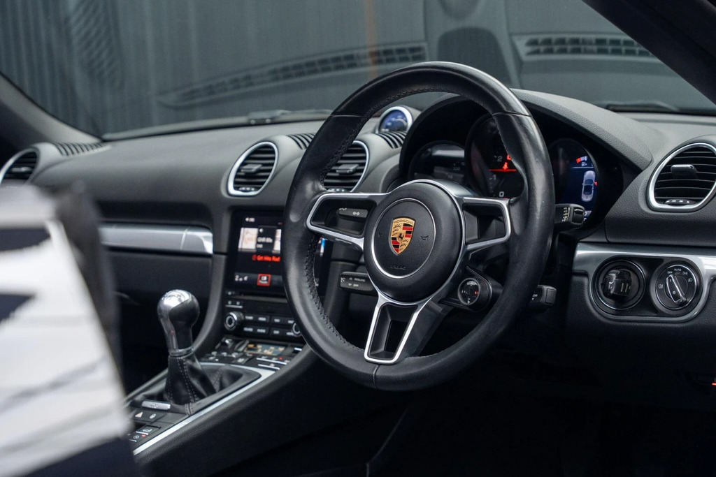 Porsche 718 Boxster 2.0T Euro 6 Ss Black #4