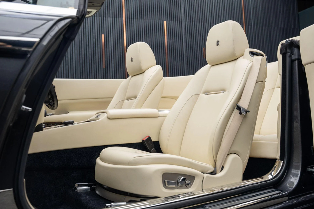 Rolls-Royce Dawn 6.6 V12 Convertible Euro 6 563 Bh Blue #42