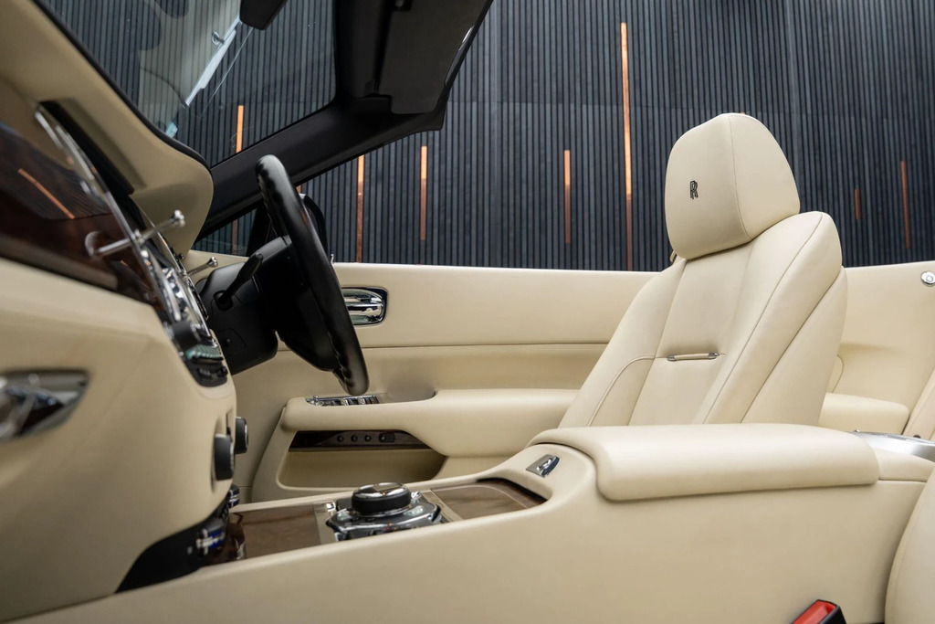 Rolls-Royce Dawn 6.6 V12 Convertible Euro 6 563 Bh Blue #45