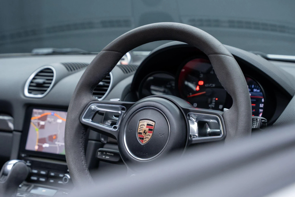 Porsche 718 Boxster 718 Boxster S-a Silver #39