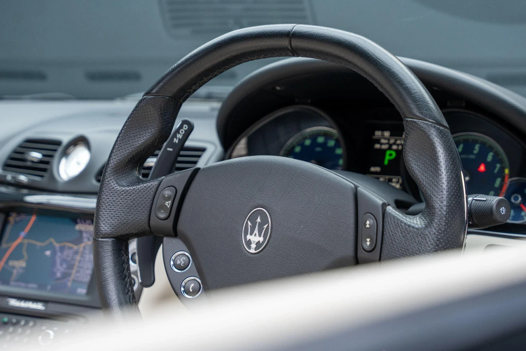 Maserati GranCabrio 4.7 V8 Mc Mc Shift Euro 5 Grey #44