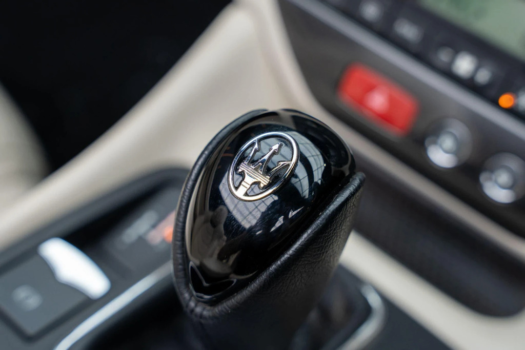 Maserati GranCabrio 4.7 V8 Mc Mc Shift Euro 5 Grey #34