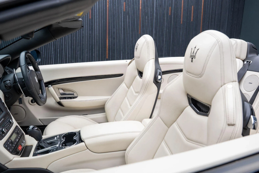 Maserati GranCabrio 4.7 V8 Mc Mc Shift Euro 5 Grey #40