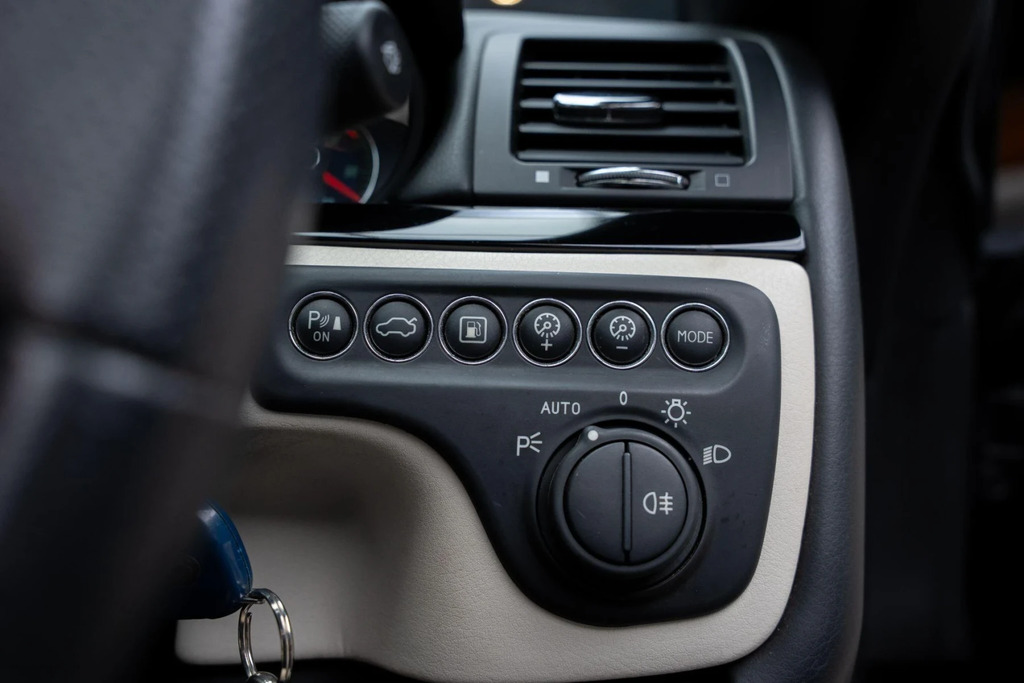 Maserati GranCabrio 4.7 V8 Mc Mc Shift Euro 5 Grey #39