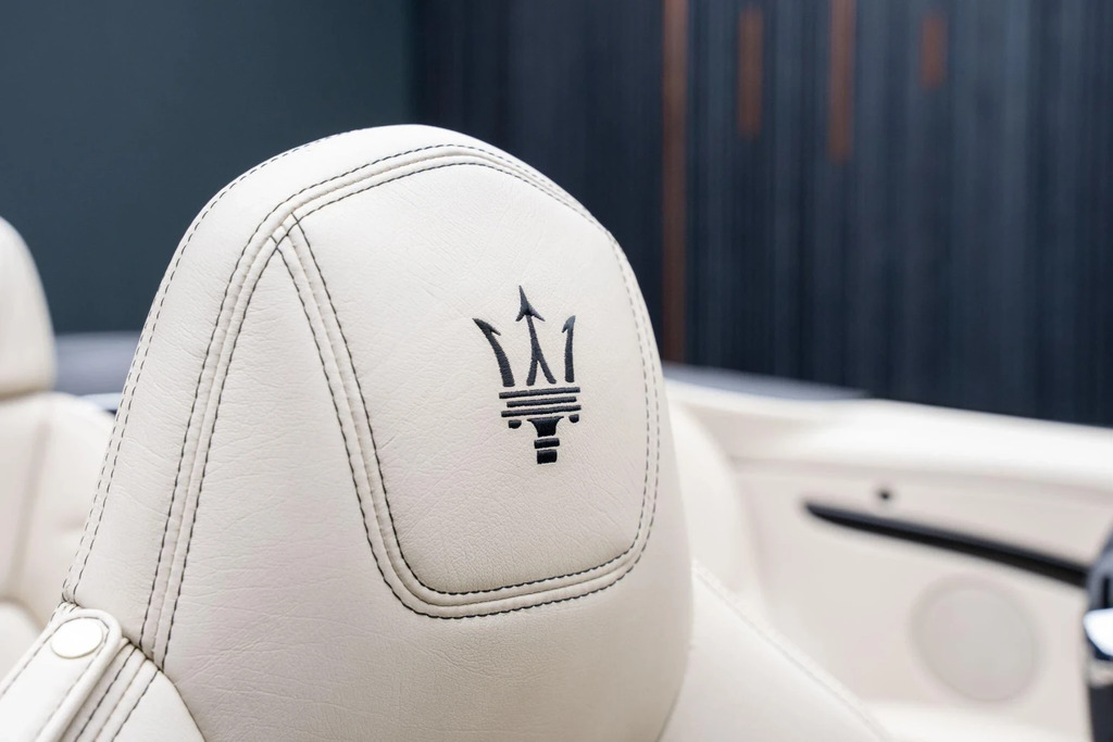 Maserati GranCabrio 4.7 V8 Mc Mc Shift Euro 5 Grey #37