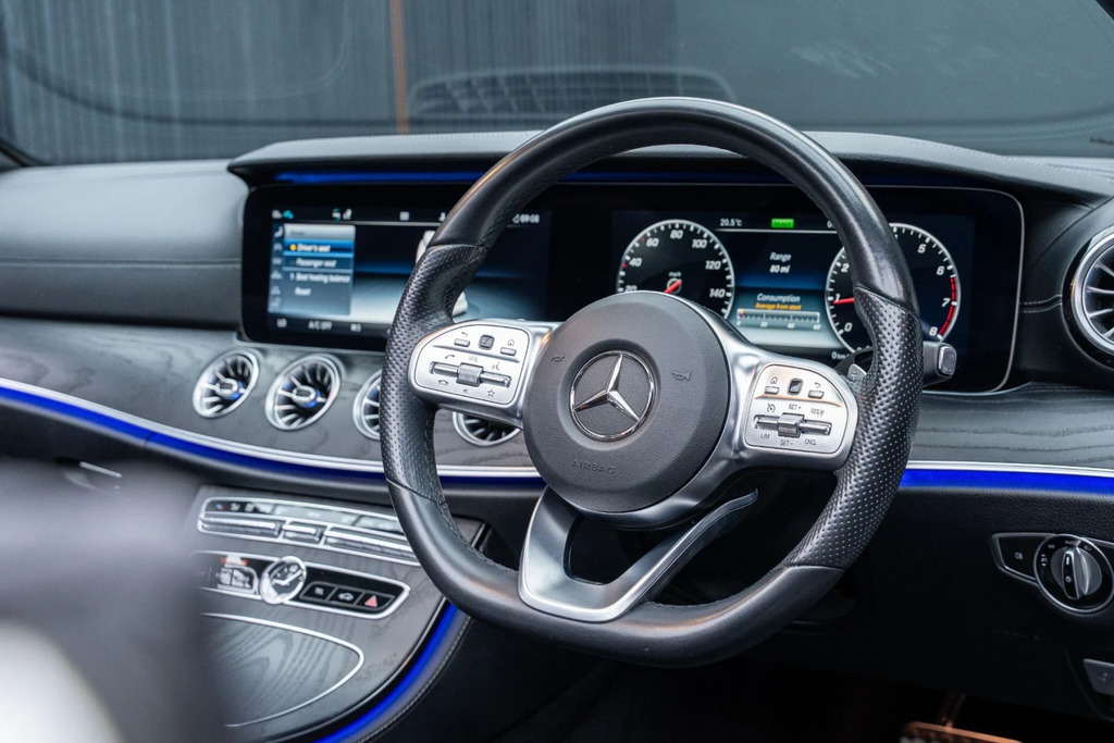 Mercedes-Benz E Class 2.0 E350 Amg Line Premium Plus Cabriolet G-troni Silver #4