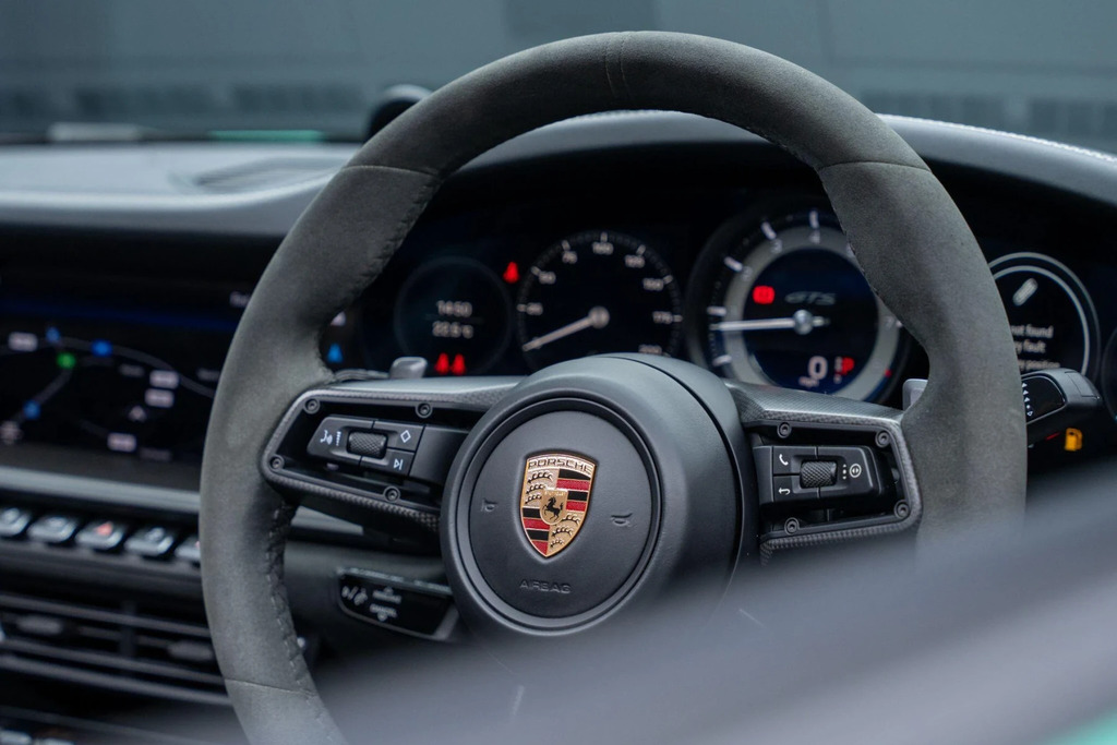 Porsche 911 Turbo Cabriolet Pdk Black #44