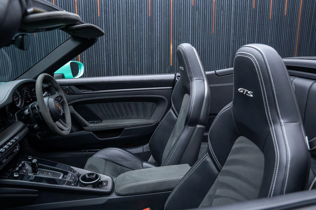 Porsche 911 Turbo Cabriolet Pdk Black #40