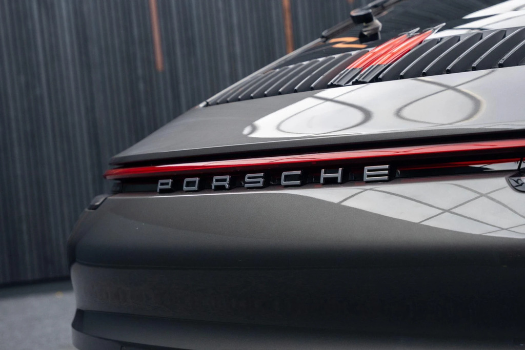 Porsche 911 911 Carrera S S-a Grey #25