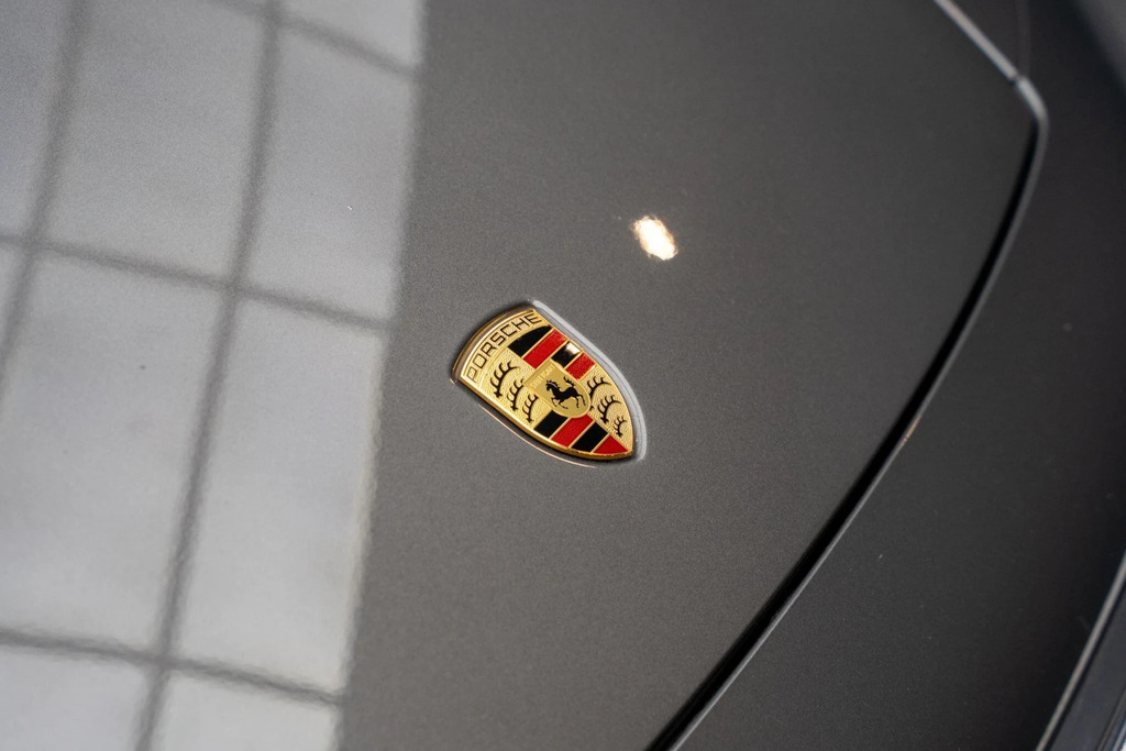Porsche 911 911 Carrera S S-a Grey #27
