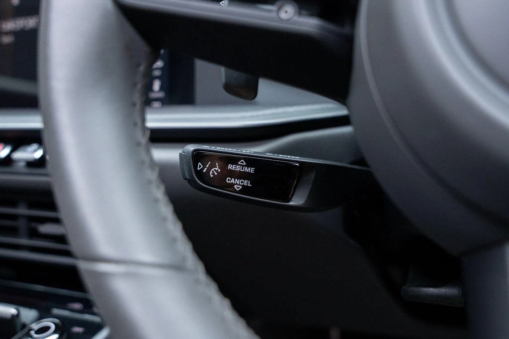 Porsche 911 911 Carrera S S-a Grey #16