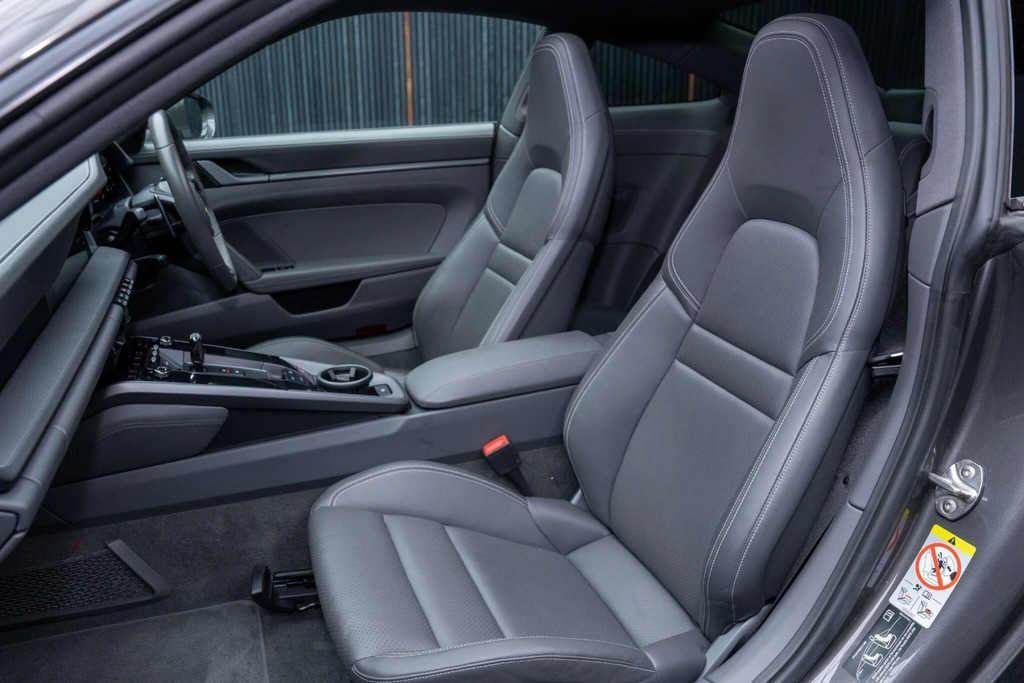 Porsche 911 911 Carrera S S-a Grey #33