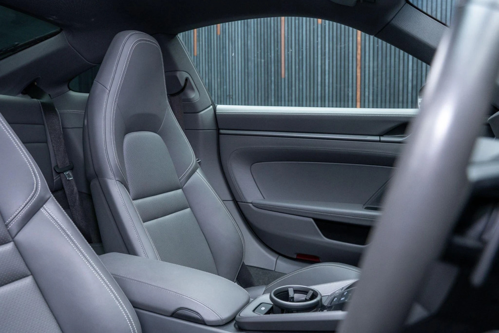 Porsche 911 911 Carrera S S-a Grey #29