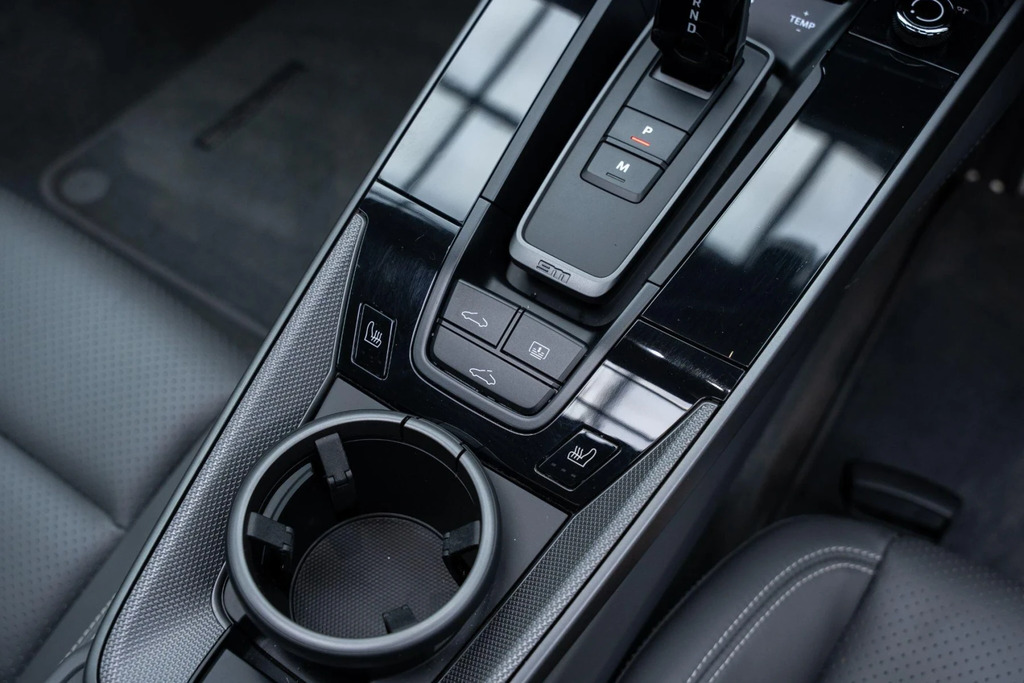 Porsche 911 911 Carrera S S-a Grey #24
