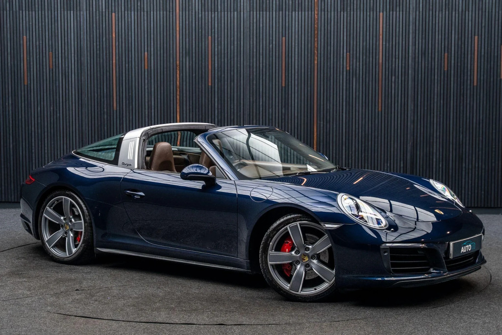 Porsche 911 T 991 Carrera T Silver #7