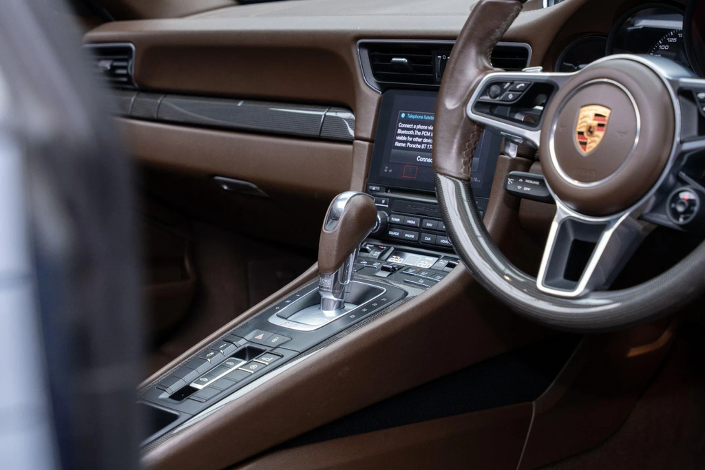 Porsche 911 T 991 Carrera T Silver #40