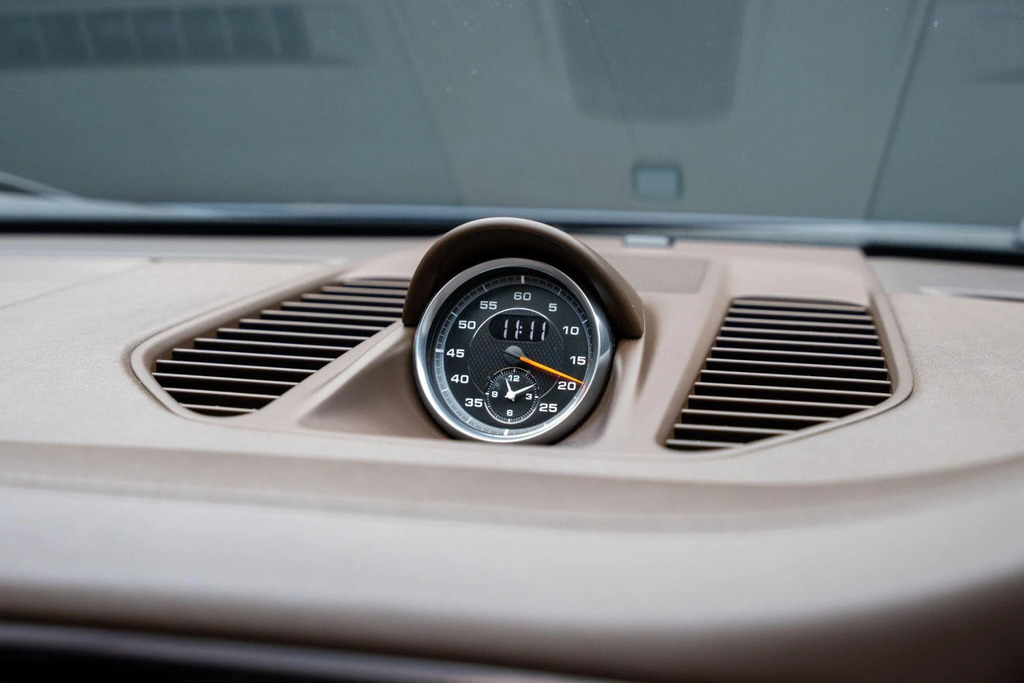 Porsche 911 T 991 Carrera T Silver #8