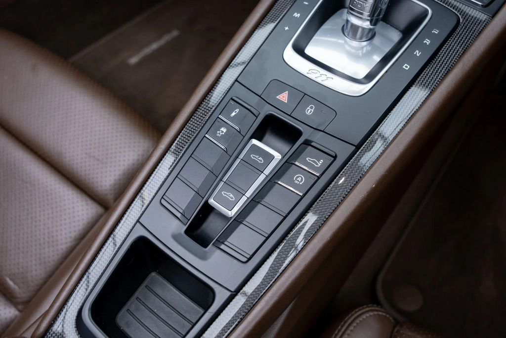 Porsche 911 T 991 Carrera T Silver #26