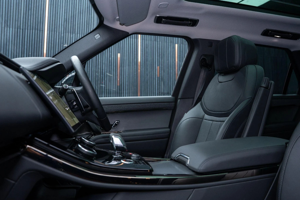 Land Rover Range Rover Sport D300 Dynamic Se Eiger Grey Grey #32