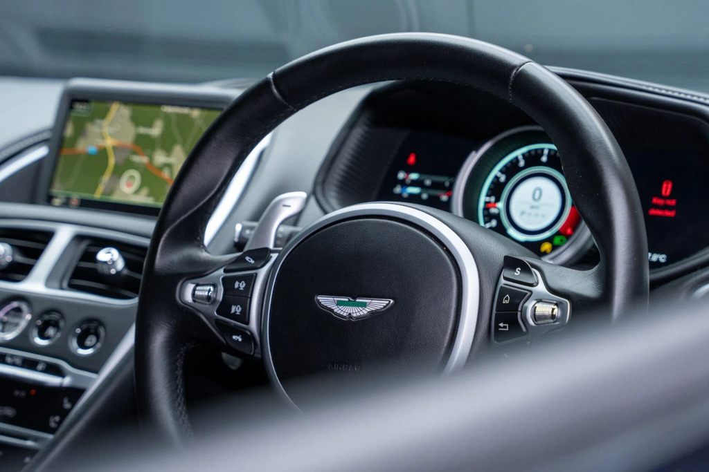 Aston Martin DB11 5.2 V12 Euro 6 Ss Silver #39