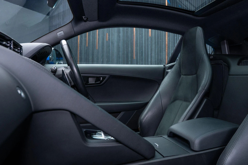 Jaguar F-Type 5.0 V8 R-dynamic Euro 6 2-Door  #36
