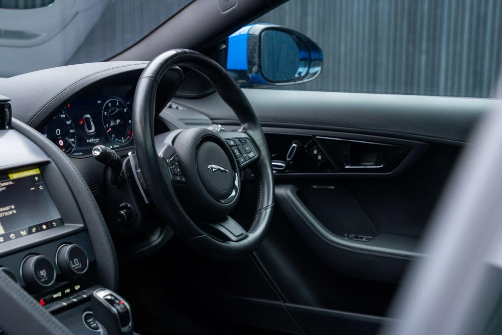 Jaguar F-Type 5.0 V8 R-dynamic Euro 6 2-Door  #38