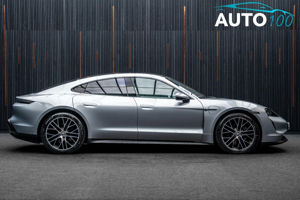 Porsche Taycan Performance Plus 93.4Kwh Saloon Grey #17
